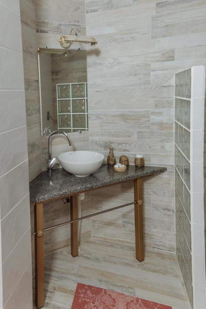 Бутик 2017 Hotel Bilhorod-Dnistrovsʼkyy Buitenkant foto