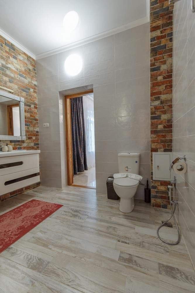 Бутик 2017 Hotel Bilhorod-Dnistrovsʼkyy Buitenkant foto