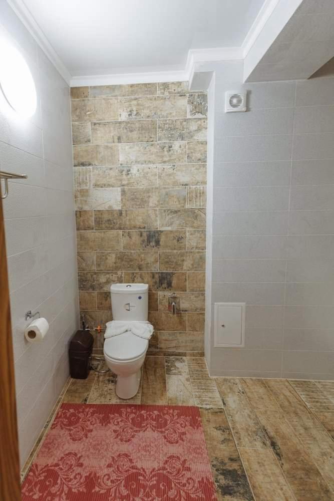 Бутик 2017 Hotel Bilhorod-Dnistrovsʼkyy Buitenkant foto