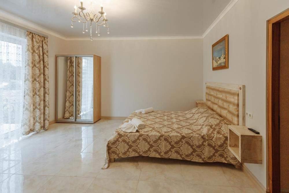 Бутик 2017 Hotel Bilhorod-Dnistrovsʼkyy Buitenkant foto